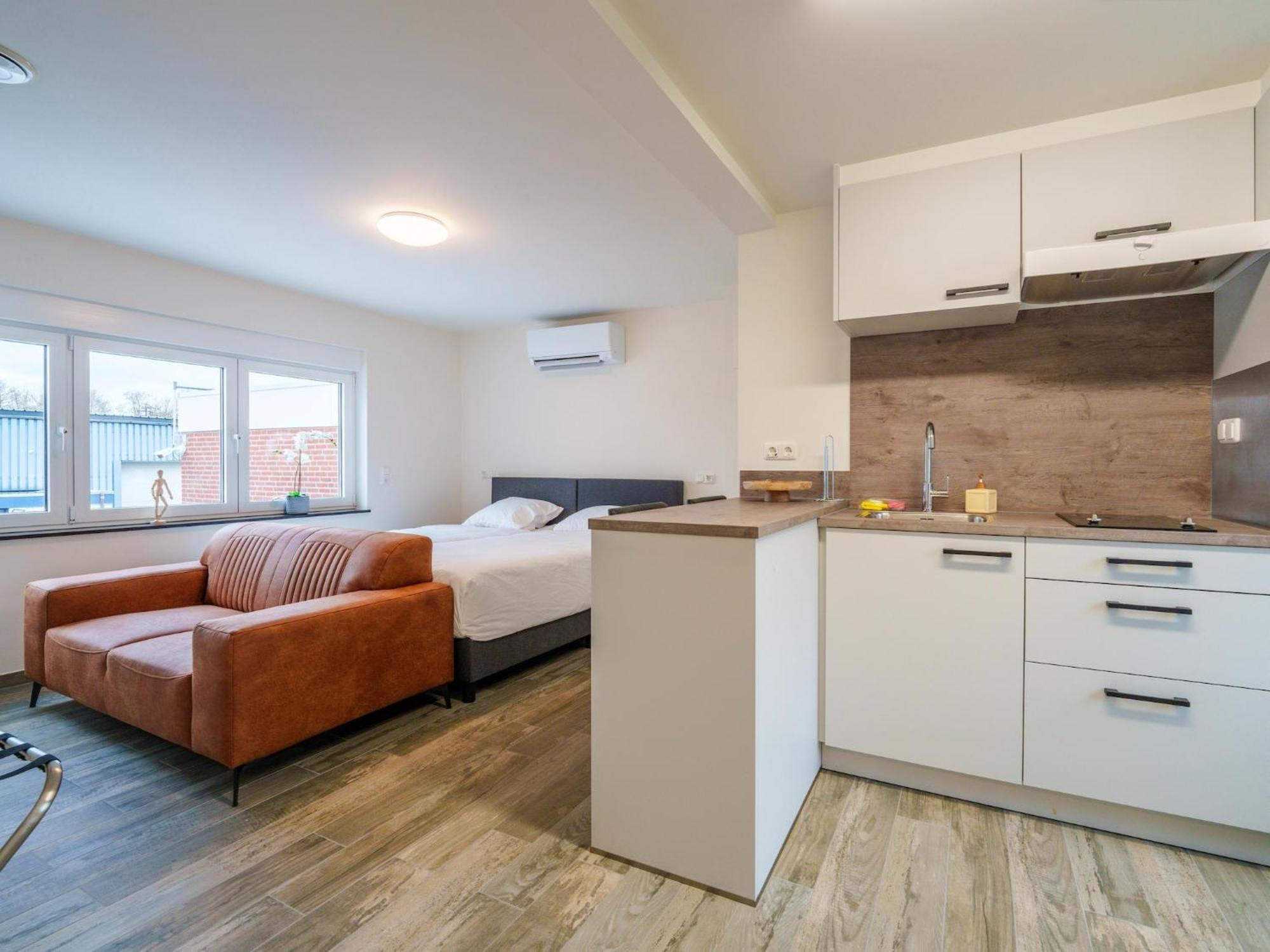 Cosy Apartment Near Center Landgraaf Esterno foto